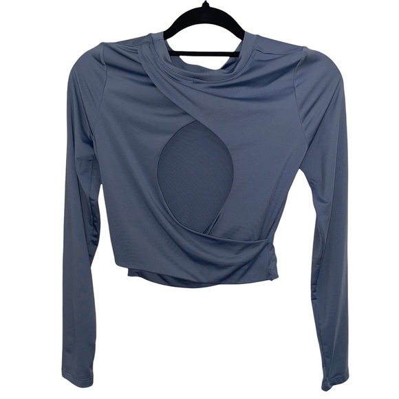 Zaful Crop Top - Back Keyhole, Blue Size M - Picture 2 of 3